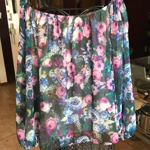 💕Bare shoulder floral blouse